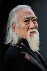 Tongjiang Hou